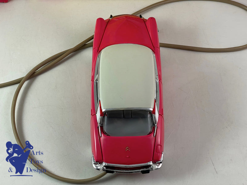 GEGE TOY CITROEN DS 19 REMOTE CONTROL PINK 28CM 1965