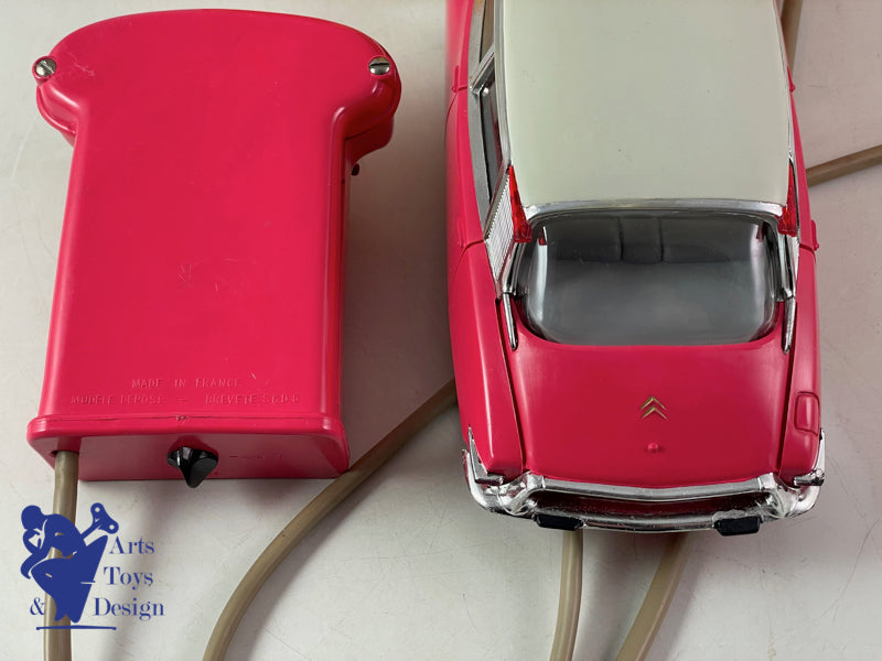 GEGE TOY CITROEN DS 19 REMOTE CONTROL PINK 28CM 1965